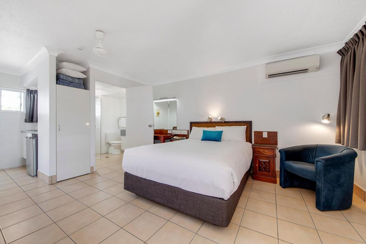 鸸鹋园奋进酒店 Emu Park 外观 照片